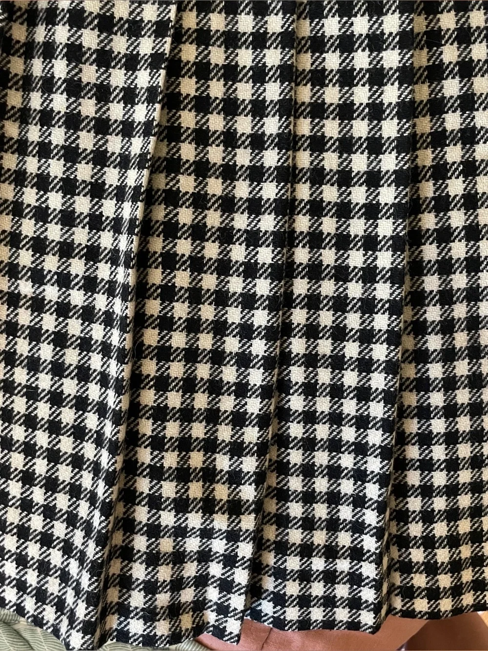 VTG Evan-Picone Black and White Houndstooth A-Line wool skirt